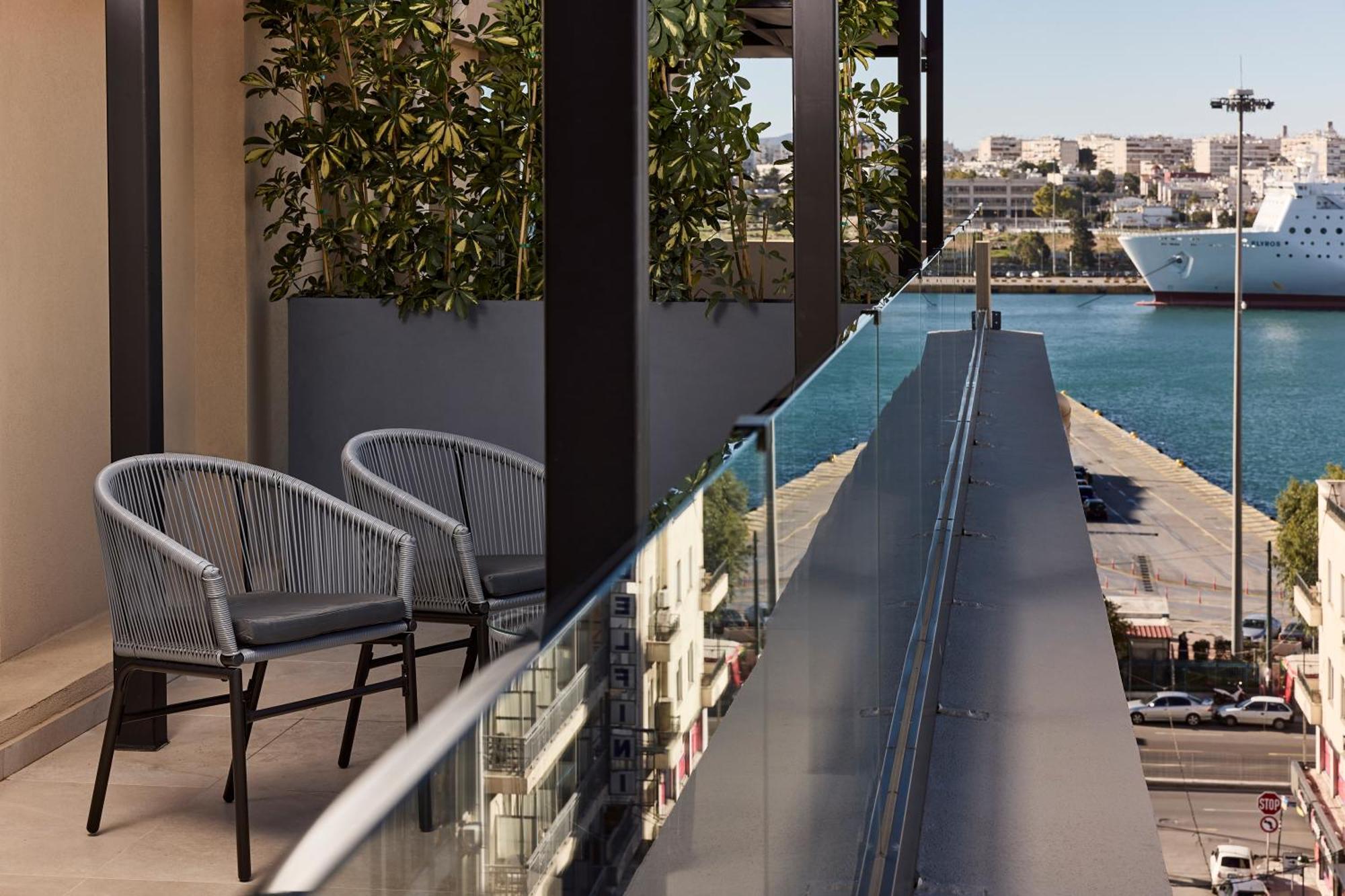 Athenarum Portus Life & Style Hotel Pireu Exterior foto